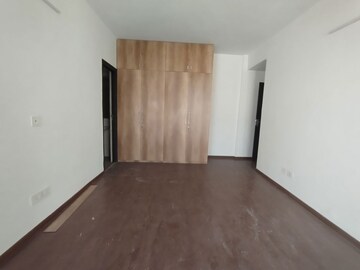 Room in 3 BHK Apartment at 3C Orris Greenopolis, Sector 89 – for Sale