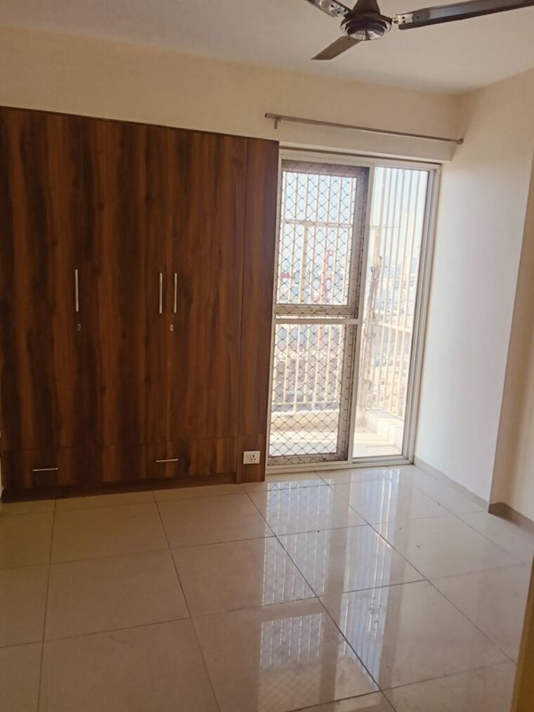 Room, wave-dream-homes 2 Bedroom 808 Sq.Ft. Apartment In Wave City Ghaziabad 9923158