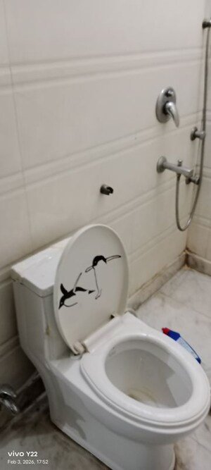 Bathroom in 3 BHK Independent House at Laxmi Nagar – for Rent