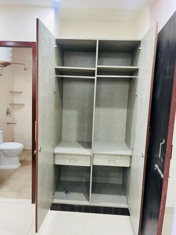 Building Lobby in 1 BHK Builder Floor at Ambience Mall, Sector 24 – for Rent