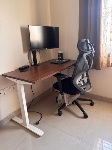 Study Room in 2 BHK Apartment at Kolte Patil Mirabilis, Horamavu – for Rent