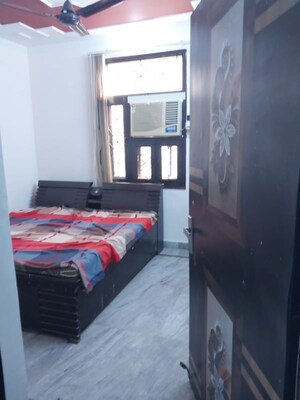 Bedroom in 3 BHK Independent House at Laxmi Nagar – for Rent