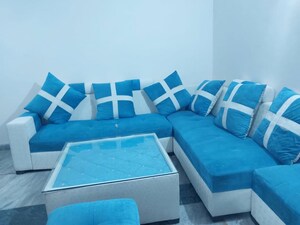 Team Area in 3 BHK Independent House at Laxmi Nagar – for Rent