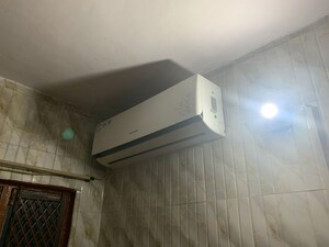  2 BHK Apartment at Janakpuri – for Rent