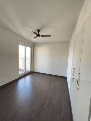 3 BHK Apartment For Rent in BPTP Discovery Park, Sector 80