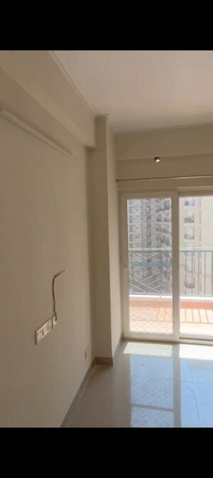 Room in 3 BHK Apartment at Nilaya Greens, Raj Nagar Extension – for Sale