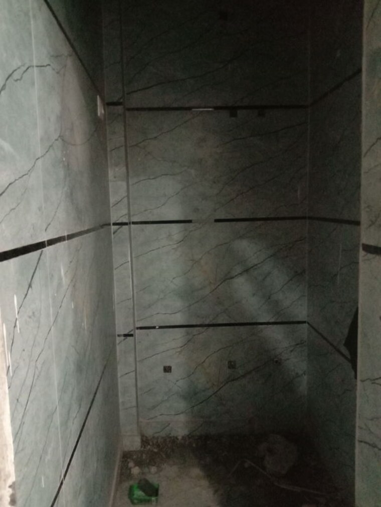 Bathroom, dwarka mor 2 Bedroom 1044 Sq.Ft. Independent House In Dwarka Mor Delhi 9923155