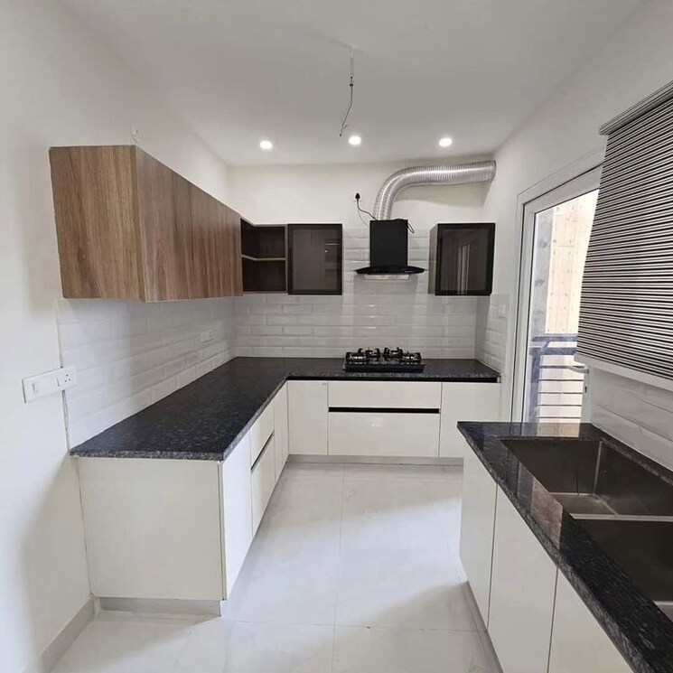 Team Area, maya-green-lotus-saksham 3 Bedroom 1600 Sq.Ft. Apartment In International Airport Road Zirakpur 9923185