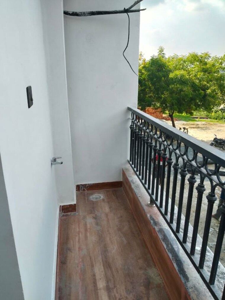 Balcony, saket 1 Bedroom 700 Sq.Ft. Builder Floor In Saket Delhi 9923233