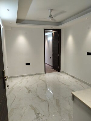 1 BHK Builder Floor For Rent in Saket