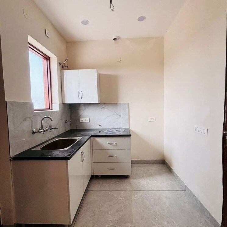Kitchen, nk-sharma-savitry-greens 3 Bedroom 1500 Sq.Ft. Apartment In Lohgarh Zirakpur 9923219