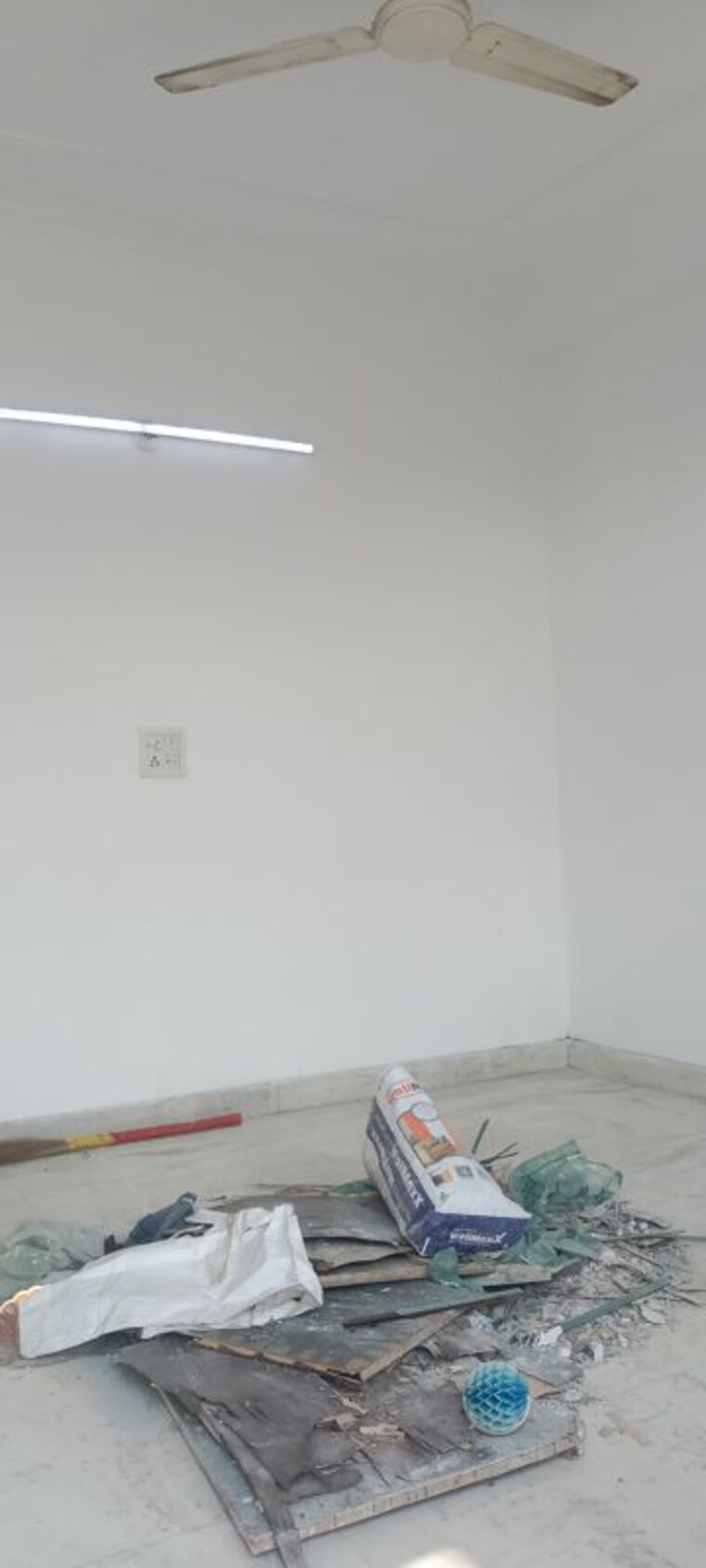 Room, neb sarai 1 Bedroom 450 Sq.Ft. Builder Floor In Neb Sarai Delhi 9923236