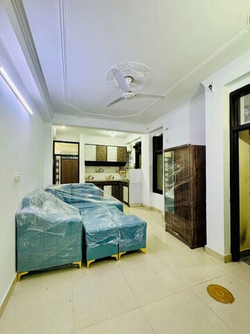 Bedroom in 2 BHK Apartment at Saket – for Rent