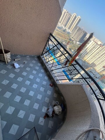 Balcony in 2.5 BHK Apartment at CRC Sublimis, Sport City 1 – for Rent