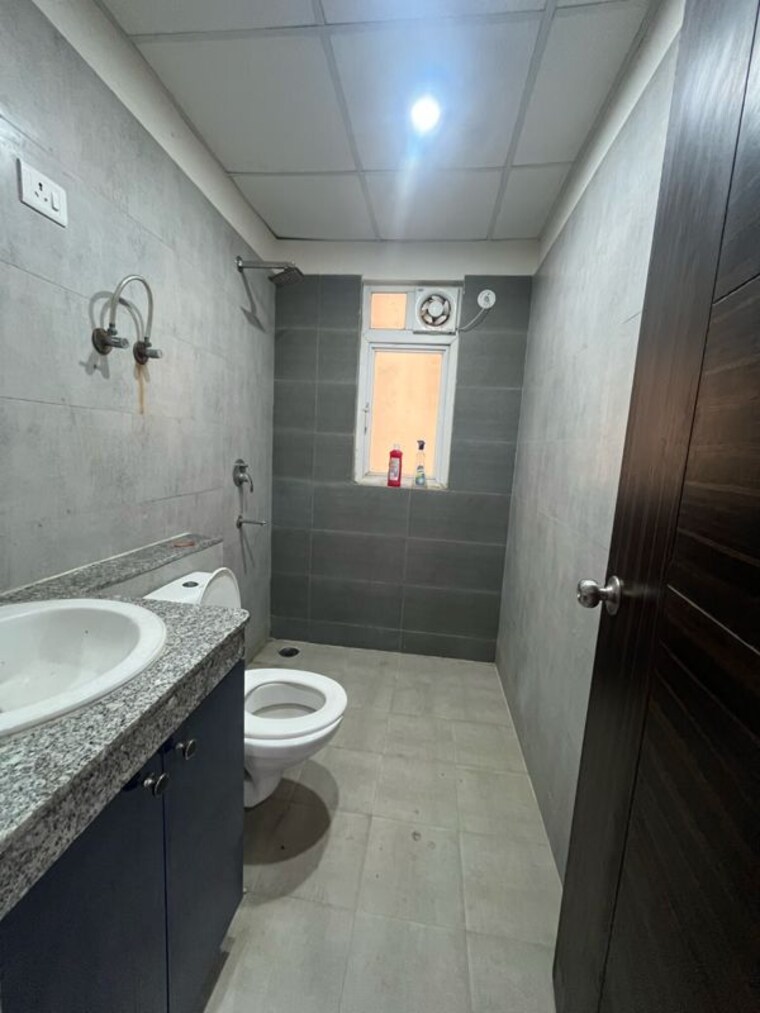 Bathroom, crc-sublimis 2.5 Bedroom 1170 Sq.Ft. Apartment In Sport City 1 Greater Noida 9923239