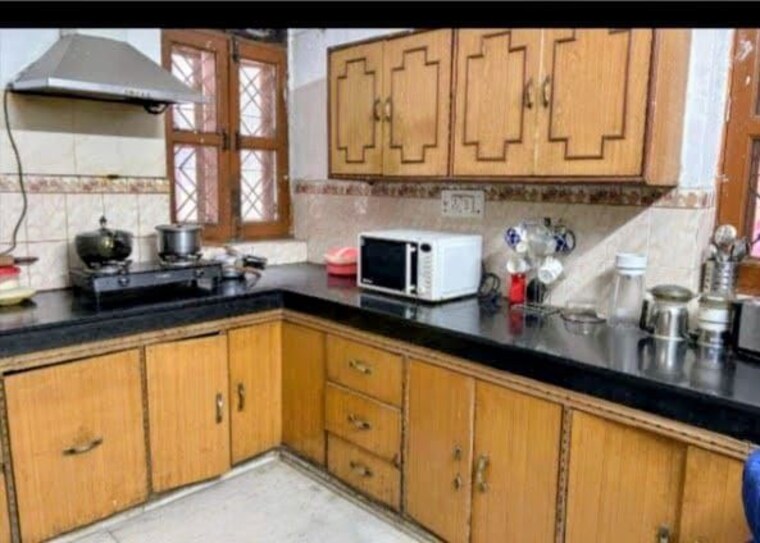 Kitchen, palam vihar 3 Bedroom 1900 Sq.Ft. Builder Floor In Palam Vihar Gurgaon 9923260