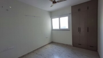 Room in 3 BHK Apartment at Malwa Escon Primera, International Airport Road – for Rent