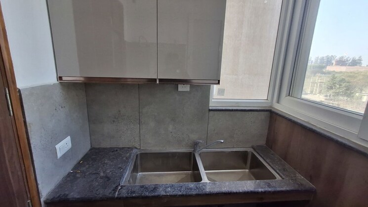 Bathroom, malwa-escon-primera 3 Bedroom 1550 Sq.Ft. Apartment In International Airport Road Zirakpur 9923261