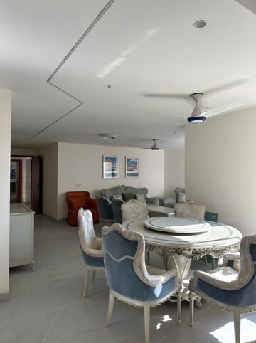 Team Area in 3 BHK Apartment at Kishanpura – for Sale