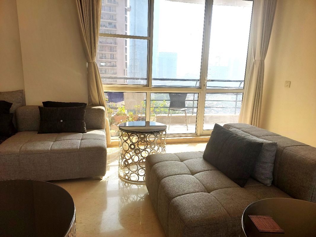 3.5 BHK + Pooja Room,Servant Room,Study Room,Extra Room Apartment For Sale in Unitech Fresco