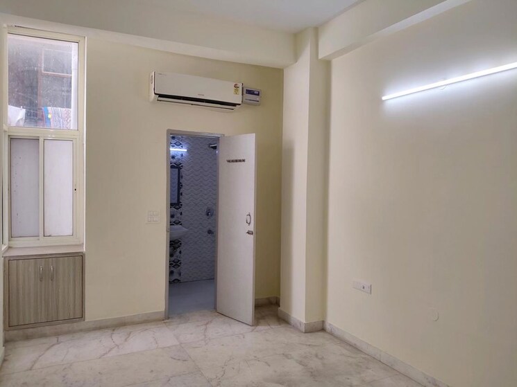 Room, relaxo-apartment 2 Bedroom 207 Sq.Yd. Builder Floor In Sector 46 Gurgaon 9923290