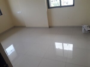 Room in 2 BHK Apartment at Ameet Tower, Chembur – for Sale