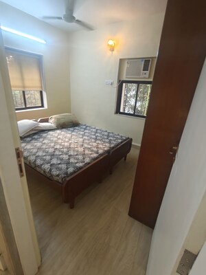 Bedroom in 2 BHK Apartment at Laxmi Apartment Andheri, Andheri East – for Rent