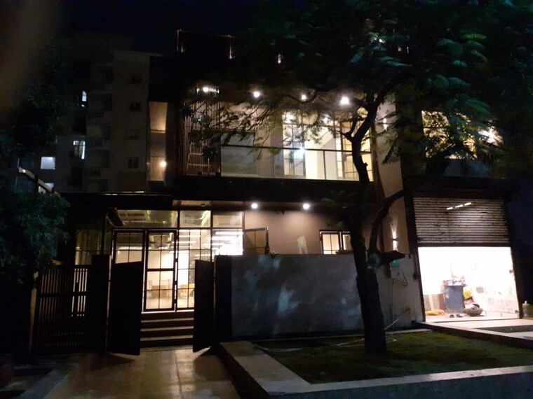 Gym, ansal golf links 1 6+ Bedroom 359 Sq.Mt. Independent House In Ansal Golf Links 1 Greater Noida 9923302