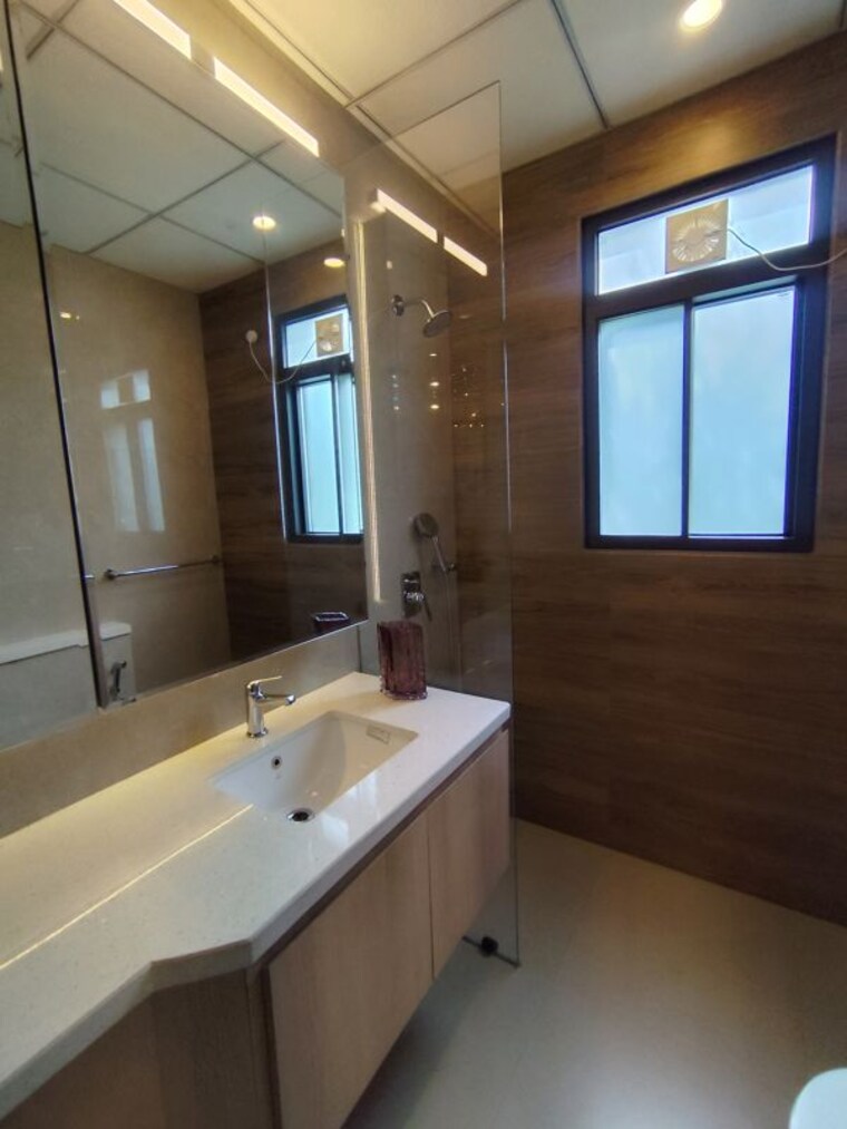 Washroom, signature-global-daxin-vistas 3.5 Bedroom 1550 Sq.Ft. Builder Floor In Bhondsi Gurgaon 9923327