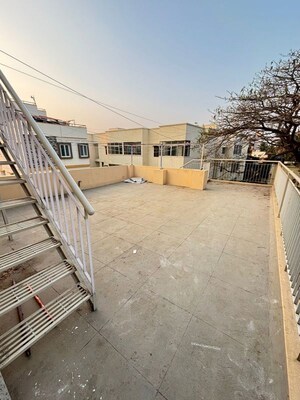 Balcony in 1 BHK Builder Floor at Cv Raman Nagar – for Rent