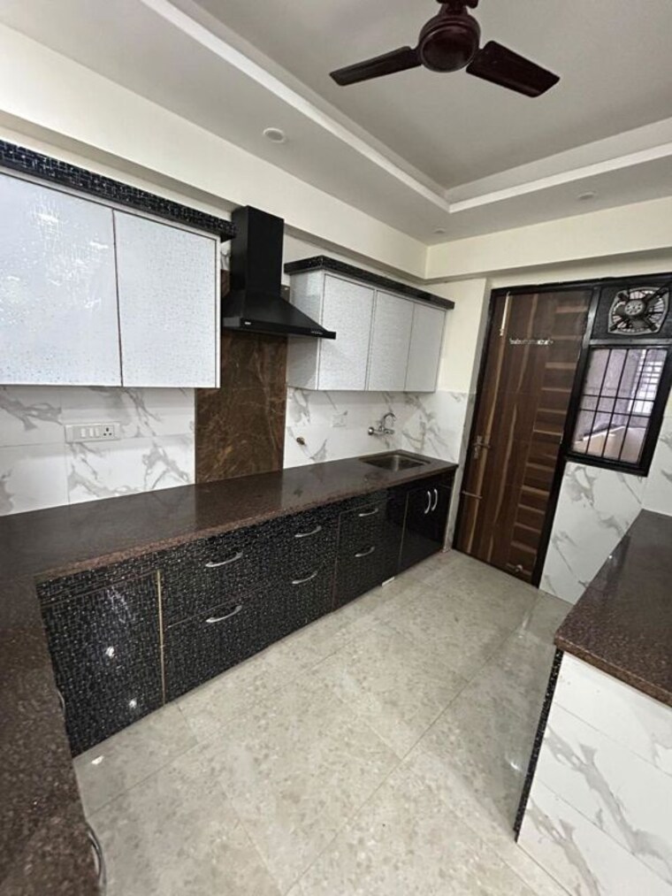 Kitchen, sushant-lok-3 3 Bedroom 1500 Sq.Ft. Builder Floor In Sector 57 Gurgaon 9923044