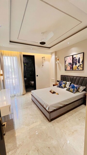 Bedroom in 3 BHK Builder Floor at BPTP Green Oaks, Sector 70a – for Sale
