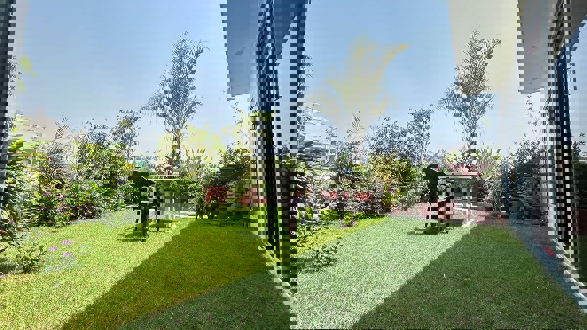 3 BHK + Servant Room Builder Floor For Rent in Safdarjung Enclave