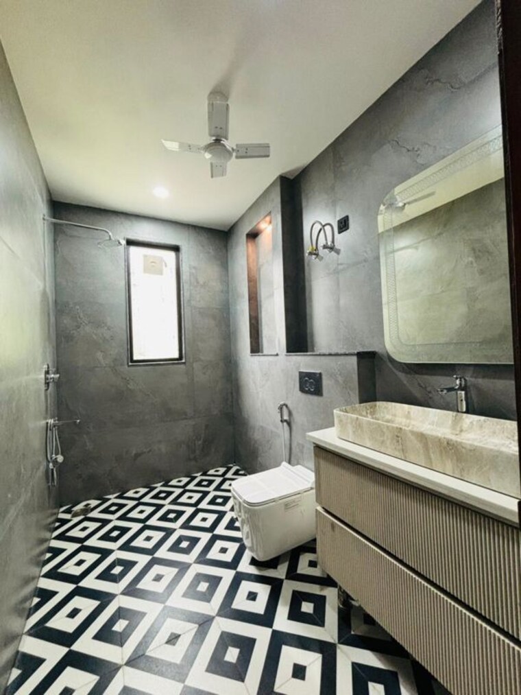 Attached Bathroom, anant-raj-ashok-estate 3 Bedroom 180 Sq.Yd. Builder Floor In Sector 63a Gurgaon 9923391