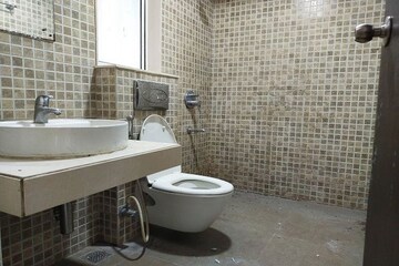 Bathroom in 2 BHK Apartment at Lodha Aurum Grande, Kanjurmarg East – for Sale