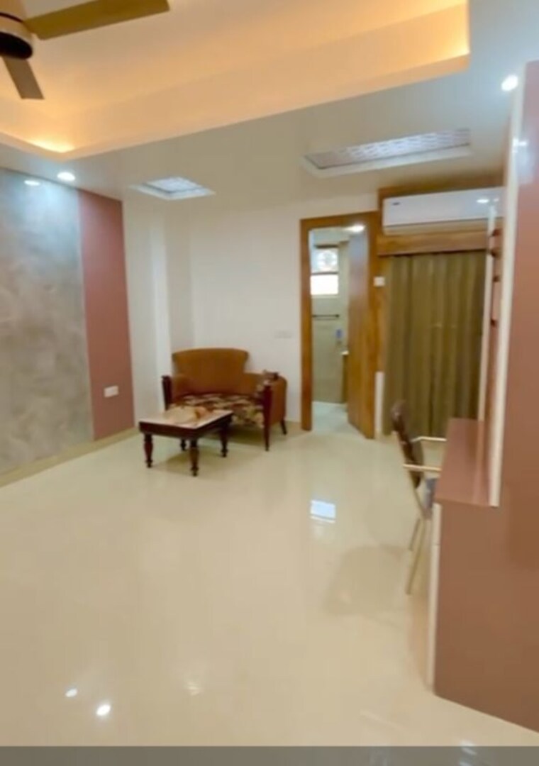 Living Room, raj nagar extension 4 Bedroom 2650 Sq.Ft. Builder Floor In Raj Nagar Extension Ghaziabad 9923404
