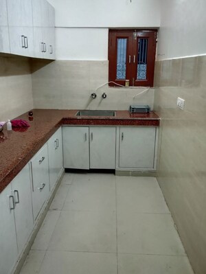 Kitchen in 2 BHK Independent House at Sector 16 – for Rent