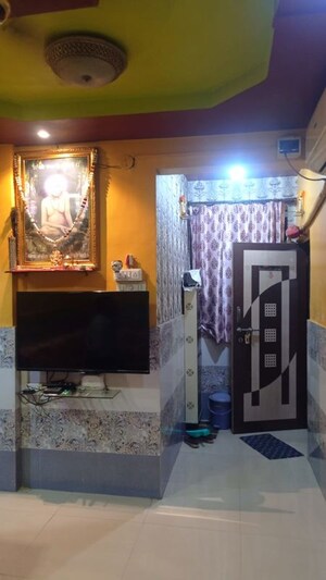 Living Room in 1 BHK Apartment at Dombivli West – for Rent