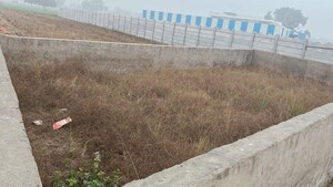  Plot For Sale in Jewar