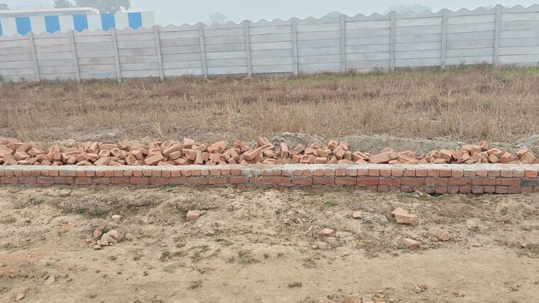 undefined, jewar  100 Sq.Yd. Plot In Jewar Greater Noida 9923407