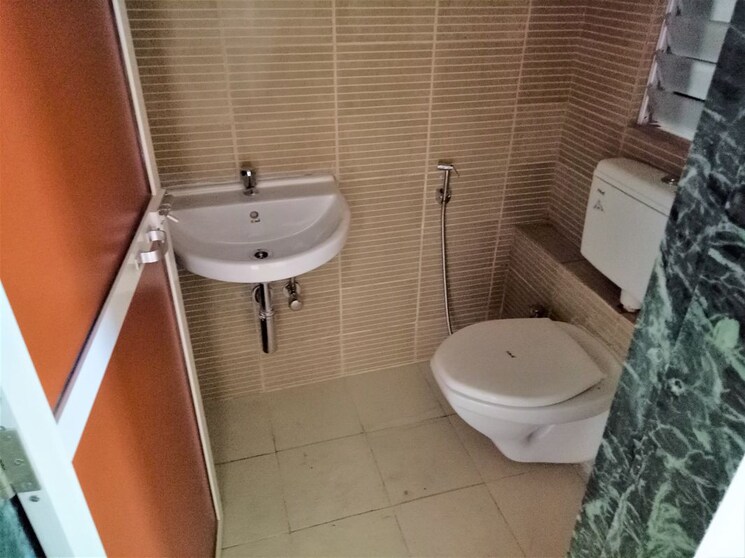 Bathroom, db-orchid-ozone 2 Bedroom 882 Sq.Ft. Apartment In Dahisar East Mumbai 9923415