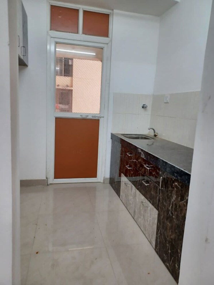 Bathroom, db-orchid-ozone 2 Bedroom 882 Sq.Ft. Apartment In Dahisar East Mumbai 9923415
