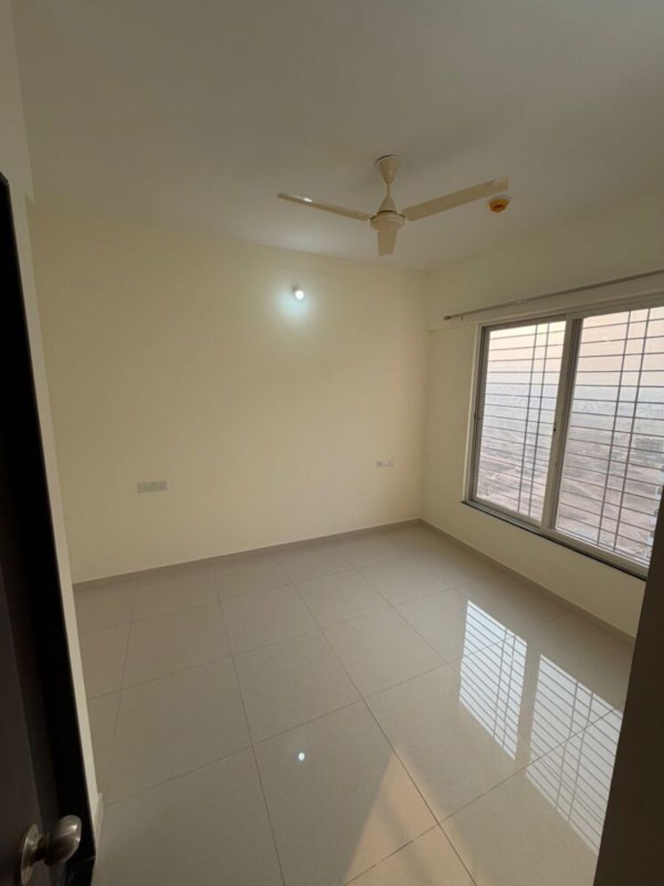 Room, kolte-patil-r10 2 Bedroom 651 Sq.Ft. Apartment In Hinjewadi Pune 9923431