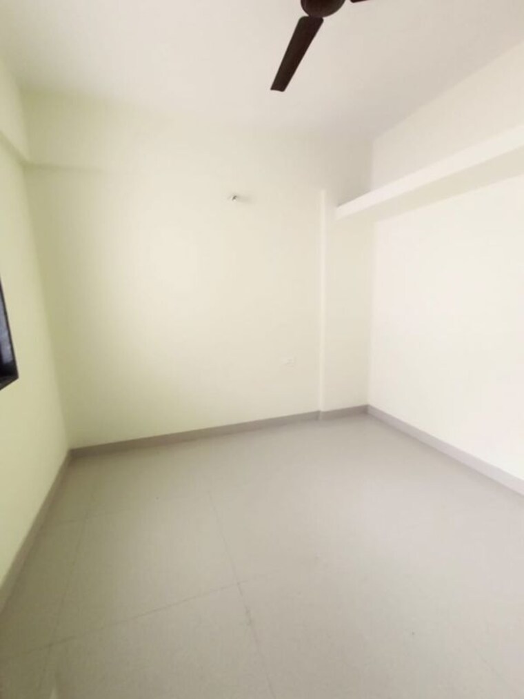 Room, k-p-laxman-plaza 1 Bedroom 700 Sq.Ft. Apartment In Akurdi Pune 9923435