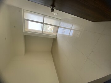 Room in 3 BHK Apartment at JP North Barcelona, Mira Road – for Rent