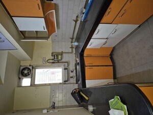 Kitchen in 3.5 BHK Apartment at Mayur Vihar – for Rent