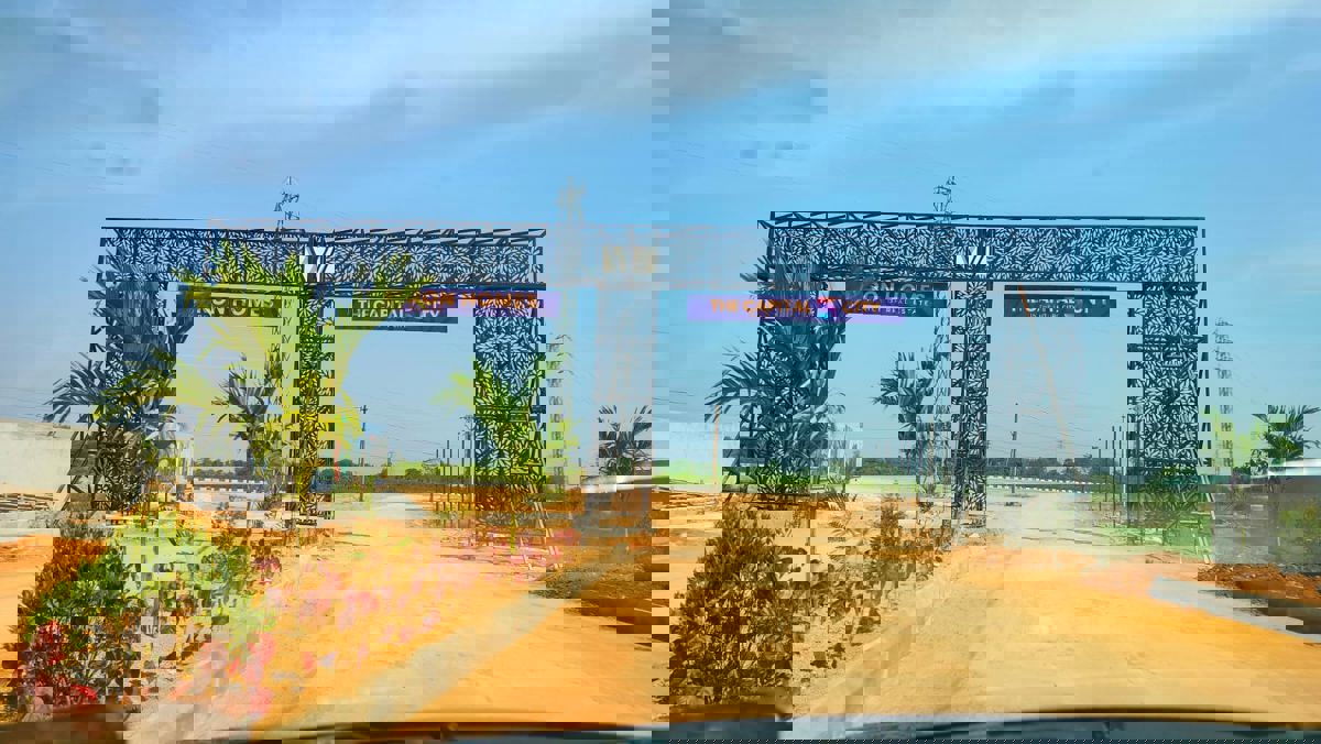 Plot For Sale in Trinity The Capital