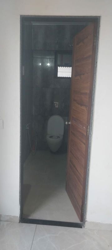 Bathroom in 3 BHK Apartment at Vaishnodevi Circle – for Rent