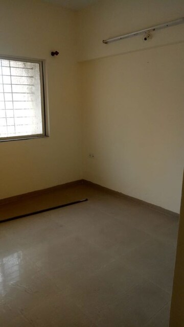 Room in 2 BHK Apartment at Aishwaryam Ventures, Pimpri Chinchwad Pcmc – for Rent