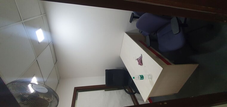 Team Area, sector 3 Commercial Office Space 350 Sq.Ft. In Sector 3 Noida 9923500
